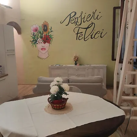 La Dimora Degli Artisti Apartamento *